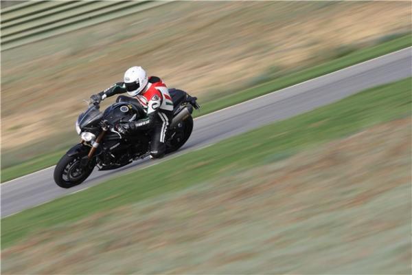 First Impressions: 2011 Triumph Speed Triple