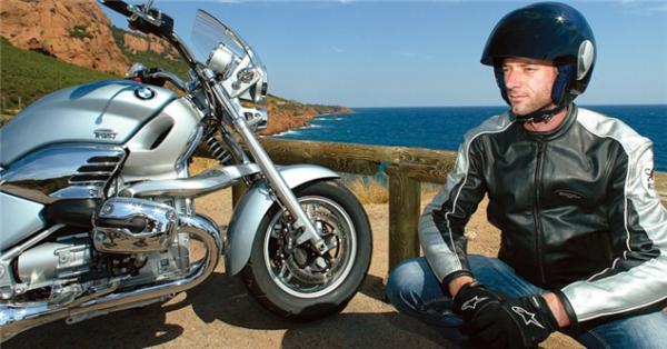 First Ride: 2004 BMW R1200C Montauk