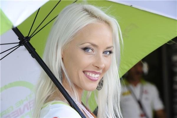 MotoGP Grid Girl Gallery - Valencia 2010