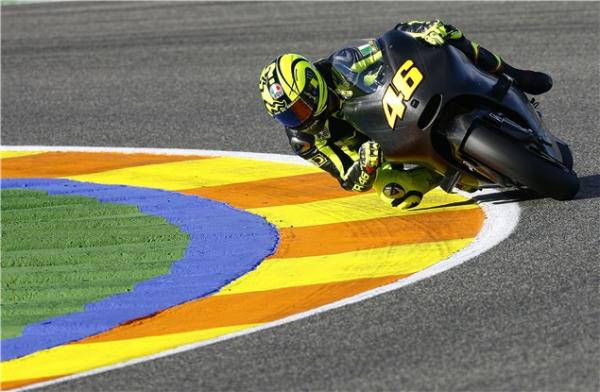 Pic Special: Rossi tests 2011 Ducati