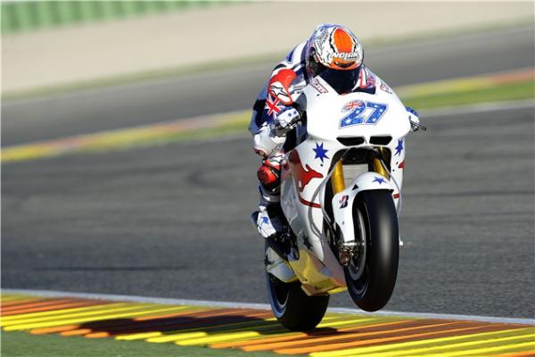 Gallery: Stoner impresses on Honda at Valencia