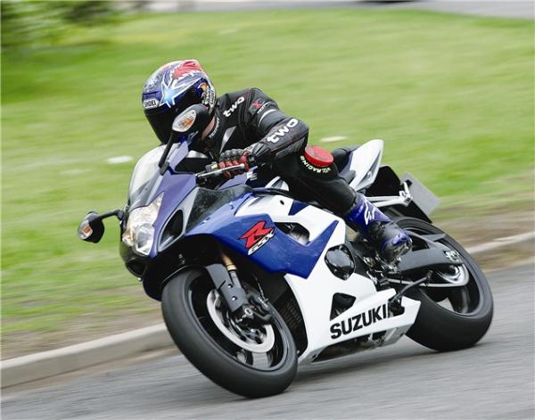 2005 GSX-R1000 K5 review