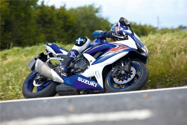 2008 GSX-R750 review