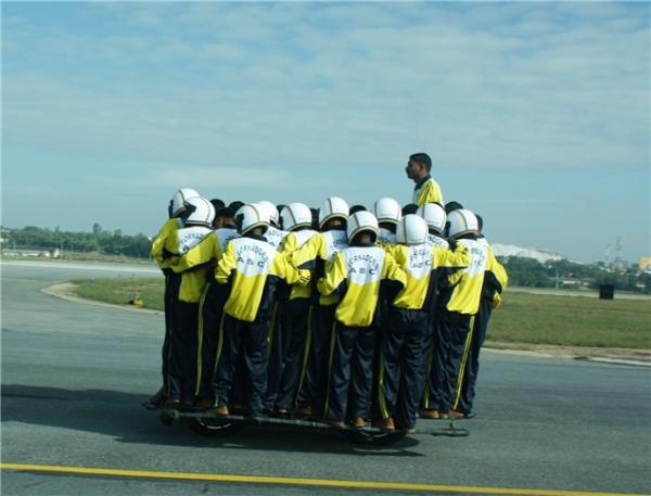 New World Record: 54 people on one motorbike