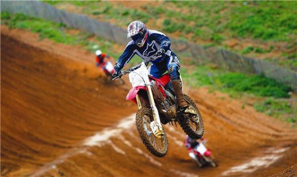 First Ride: 2005 Honda CRF450R - CRF250R