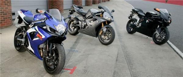 Road Test: Ducati 749 v GSX-R750 K6 v 675 Daytona