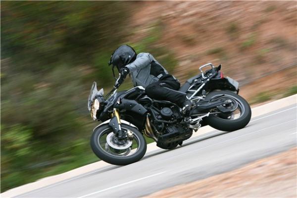 Triumph lead sales over 125cc