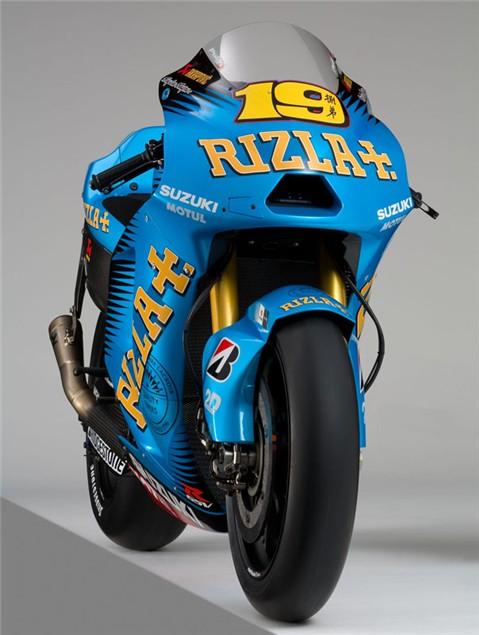 Rizla Suzuki unveil 2011 GSV-R