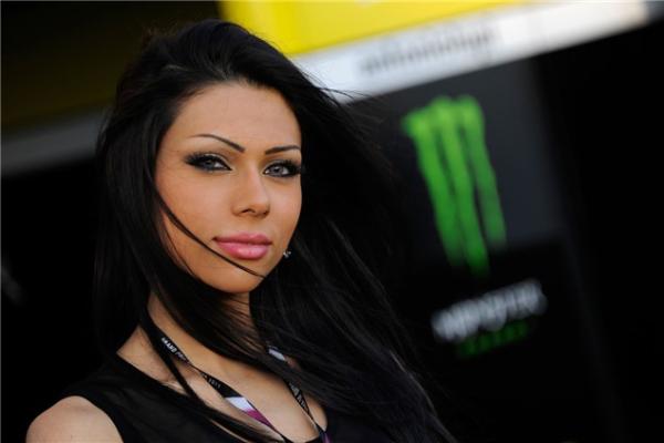 MotoGP Grid Girl Gallery - Qatar 2011