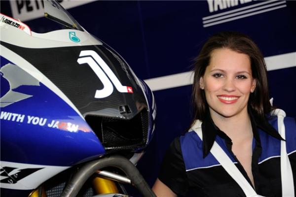 MotoGP Grid Girl Gallery - Qatar 2011