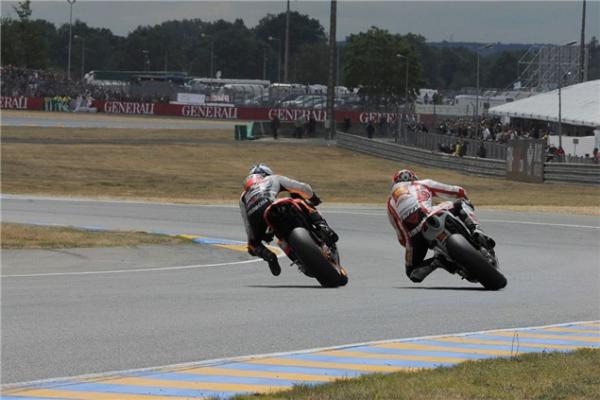 Simoncelli/Pedrosa crash sequence