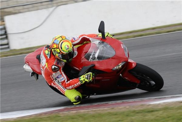 Ducati 1198 ridden by Rossi up for auction