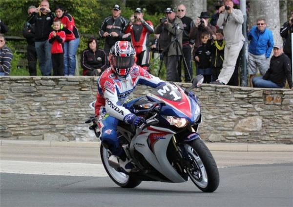 Wednesday's TT racing abandoned