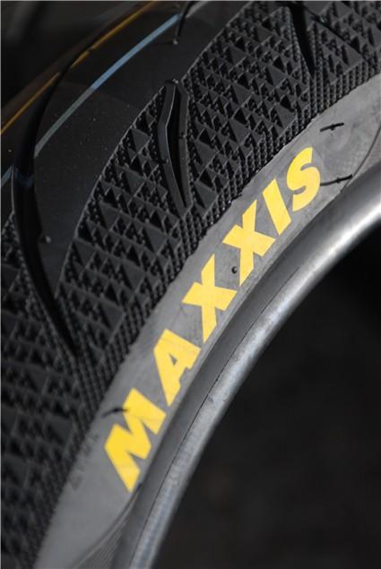 New Stuff: Maxxis Supermaxx Diamond