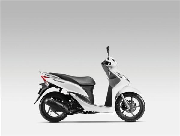 Scooter: New Vision from Honda