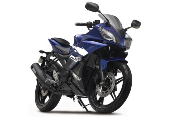 Yamaha's much delayed R15 surfaces