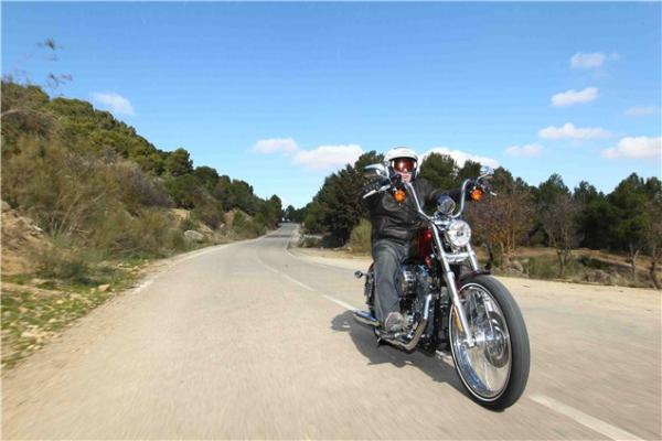 Harley-Davidson Sportster 72 review