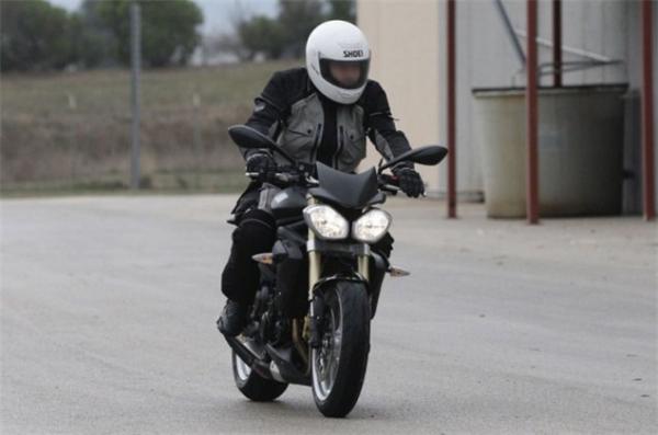 2013 Triumph Street Triple spotted