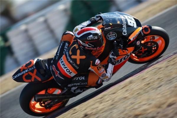 Video: Marquez makes Moto2 return