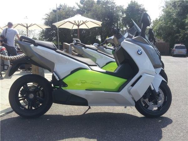 BMW C evolution electric scooter review