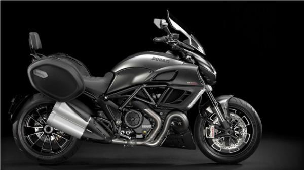 2013 Ducati Diavel Strada