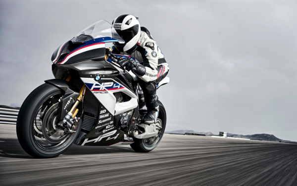 BMW HP4 Race