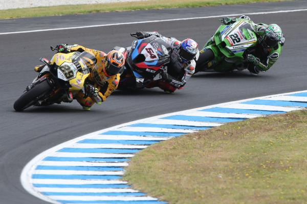 Andrea Iannone, Toprak Razgatlioglu, Alex Lowes, 2024 Australian WorldSBK. - Gold and Goose