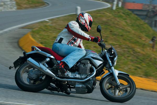 First Ride: Moto Guzzi Breva V750IE