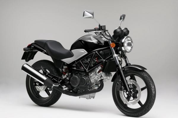 First Look: 2011 Honda VTR250 | Visordown