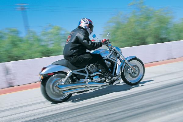 First Ride: 2002 Harley-Davidson VRSCA V-Rod review