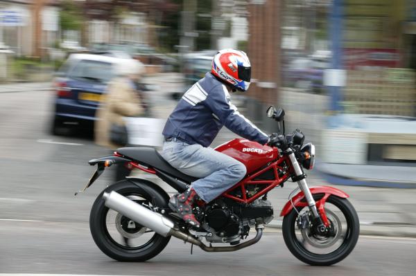 First Ride: 2006 Ducati Monster 695