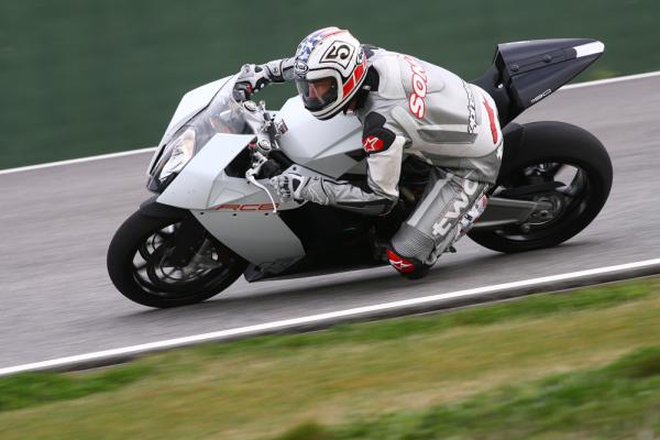 First Ride: 2008 KTM RC8