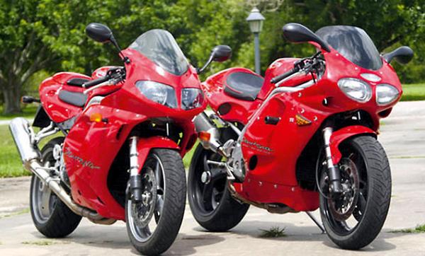 Buyer Guide: Triumph T595 & 955i Daytona