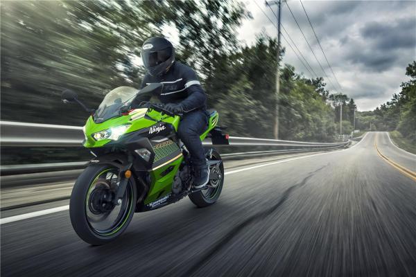 Kawasaki Ninja 400