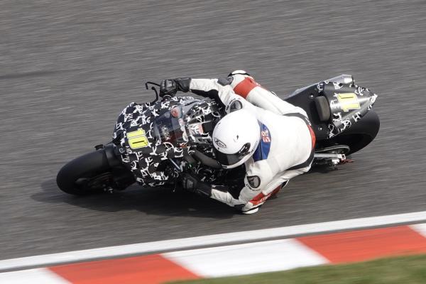 2020 Honda Fireblade testing