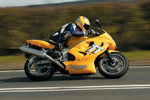 First Ride: 2002 Triumph TT600