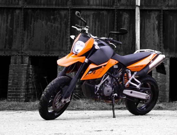 Living with a 2008 KTM 990SM