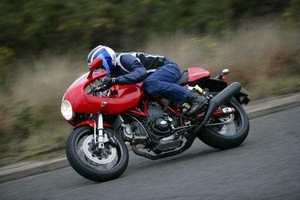First Ride: Ducati Sport 1000S