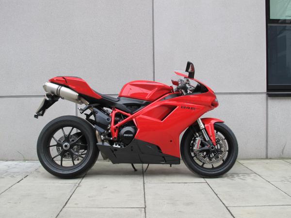 First Ride: Ducati 848 Evo review