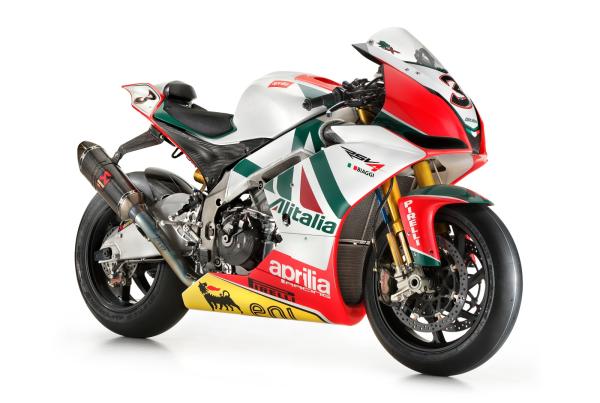 Biaggi-Camier 2010 RSV4 revealed