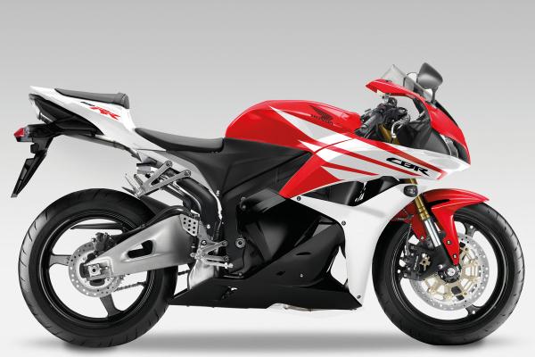 2012 Honda CBR600RR revealed