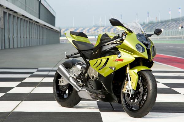 Calling all BMW S1000RR owners ...