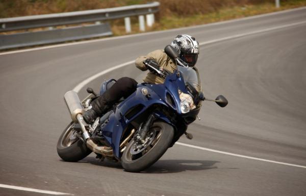 First Ride: 2010 Suzuki GSX1250FA