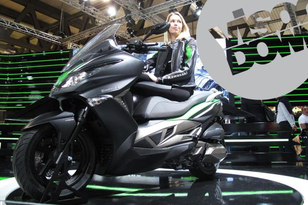 Kawasaki J300 scooter unveiled