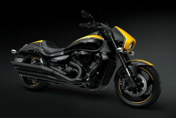 Two new Suzuki Intruders