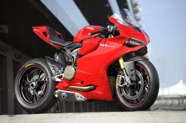 Ducati Panigale wins design award