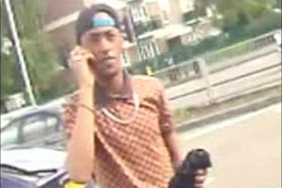 Help catch fake 'good Samaritan' who mugged heavily bleeding motorcyclist