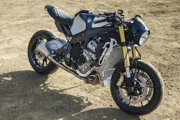 Orlando Bloom’s custom BMW S1000R