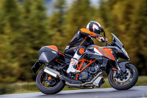 KTM officially unveils 1290 Super Duke GT