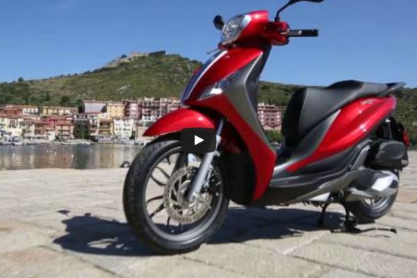 Piaggio Medley video review